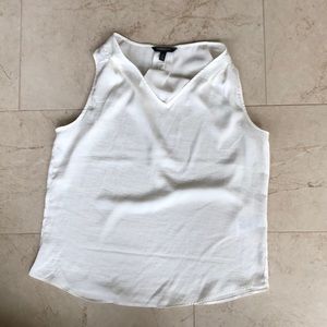 Banana republic sleeveless blouse